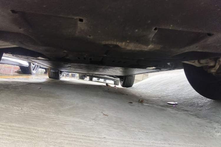 Used Hongqi Tiangong 08  Chassis Front