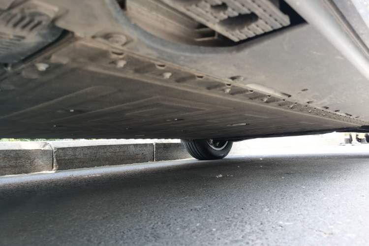 Used Hongqi Tiangong 08 2025 730 Max Rear-Drive Version Chassis Front Left