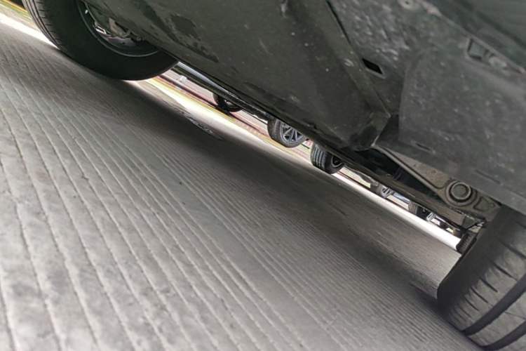 Used Hongqi Tiangong 08 2025 730 Max Rear-Drive Version Chassis Front Left