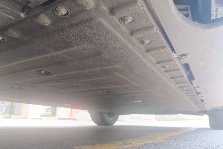 Used Hongqi Tiangong 08 2025 730 Max Rear-Drive Version Chassis Front Left