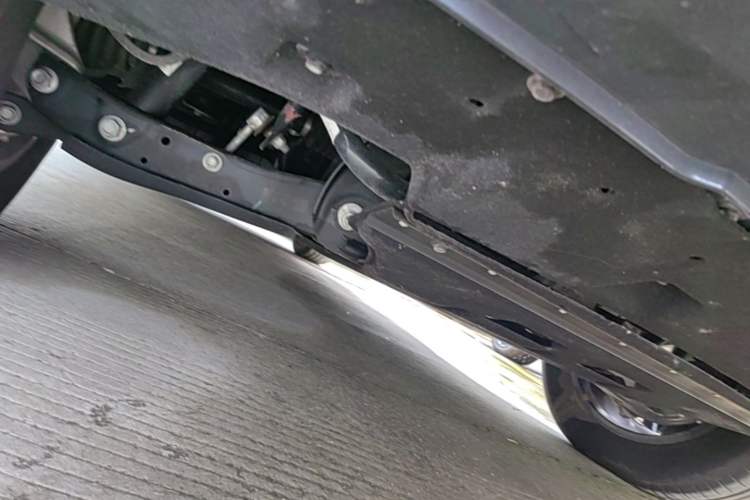 Used Hongqi Tiangong 08 2025 730 Max Rear-Drive Version Chassis Rear Left