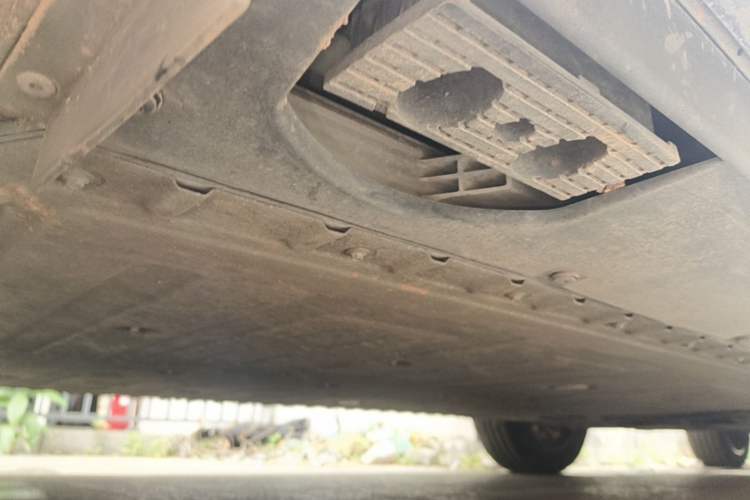 Used Hongqi Tiangong 08 2025 730 Max Rear-Drive Version Chassis Rear Right