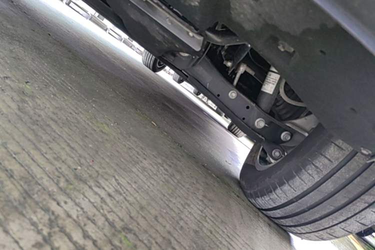 Used Hongqi Tiangong 08 2025 730 Max Rear-Drive Version Chassis Rear Right