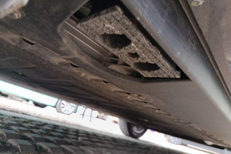 Used Hongqi Tiangong 08 2025 730 Max Rear-Drive Version Chassis Rear Right