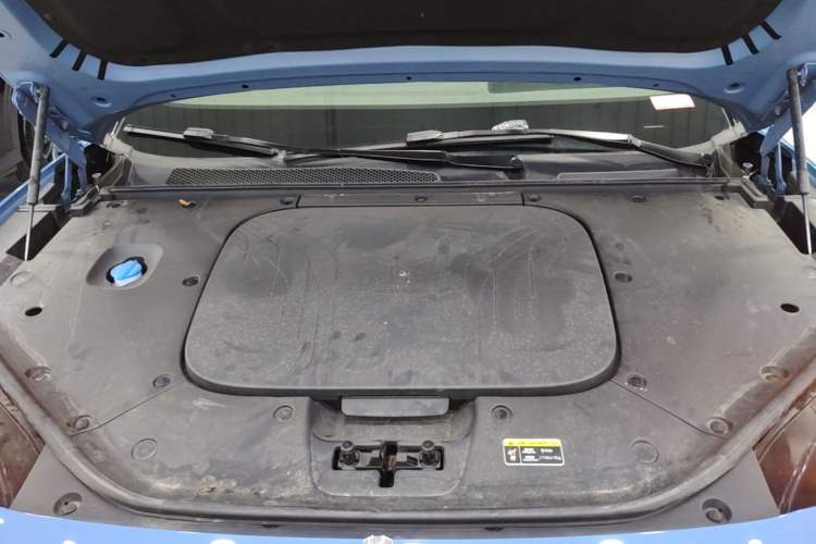 Used Hongqi Tiangong 08 2025 730 Max Rear-Drive Version Engine Bay