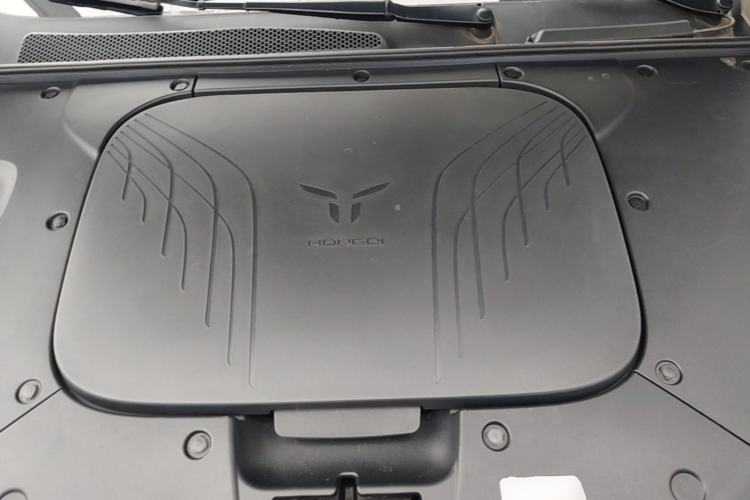 Used Hongqi Tiangong 08 2025 730 Max Rear-Drive Version Engine Bay