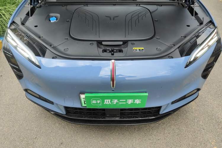 Used Hongqi Tiangong 08 2025 605 Max Rear-Drive Version Engine Bay