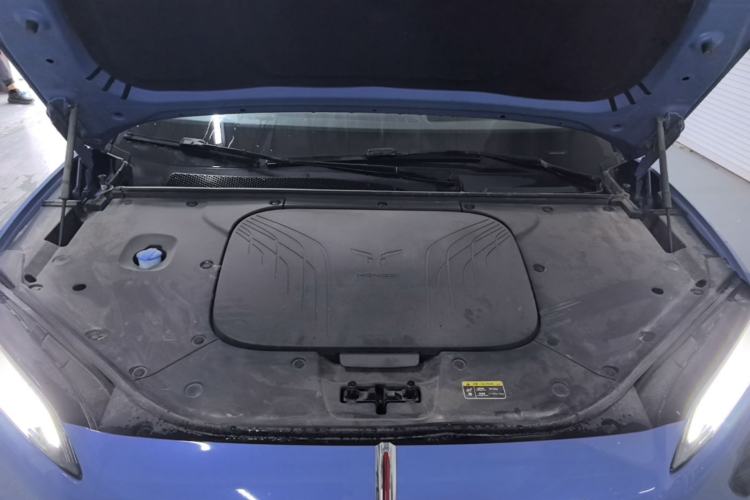 Used Hongqi Tiangong 08 2025 730 Max Rear-Drive Version Engine Bay