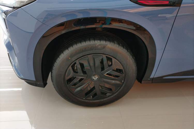 Used Hongqi Tiangong 08 2025 605 Smart Selection Edition Exterior 7
