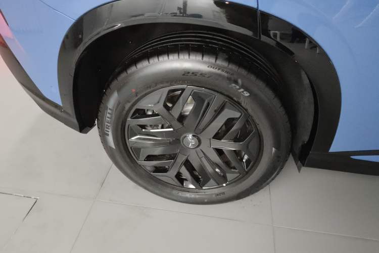 Used Hongqi Tiangong 08 2025 730 Max Rear-Drive Version Exterior 8