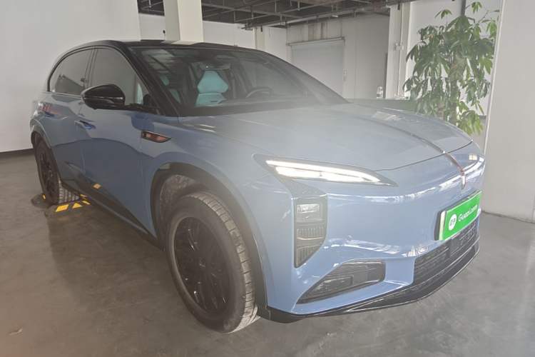Used Hongqi Tiangong 08 2025 730 Max Rear-Drive Version Front Right 45 Deg