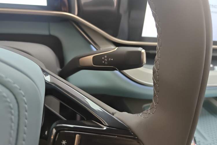 Used Hongqi Tiangong 08 2025 605 Smart Selection Edition Gear Lever