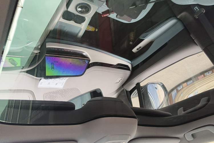 Used Hongqi Tiangong 08 2025 730 Max Rear-Drive Version Headliner