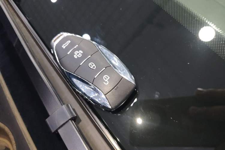 Used Hongqi Tiangong 08 2025 730 Max Rear-Drive Version Interior 1