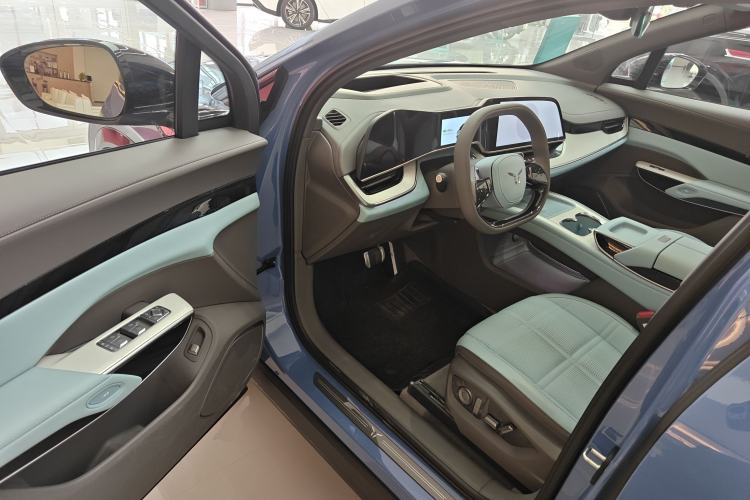 Used Hongqi Tiangong 08 2025 605 Smart Selection Edition Interior 3