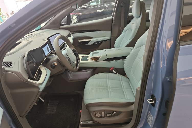 Used Hongqi Tiangong 08 2025 605 Smart Selection Edition Left Front Seat