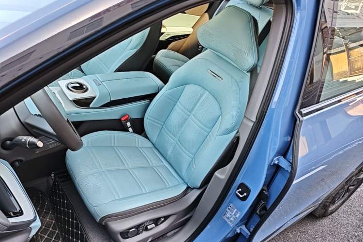 Used Hongqi Tiangong 08 2025 730 Max Rear-Drive Version Left Front Seat