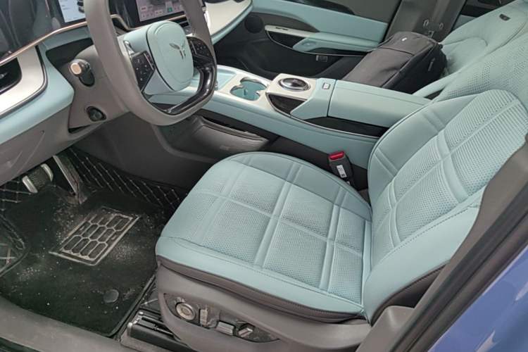 Used Hongqi Tiangong 08 2025 730 Max Rear-Drive Version Left Front Seat