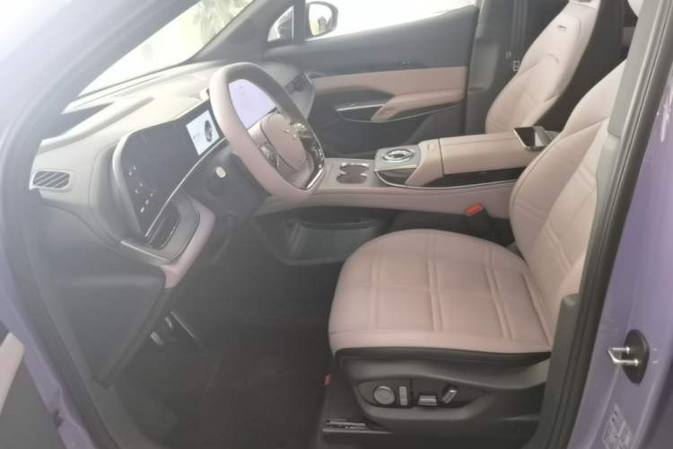 Used Hongqi Tiangong 08 2025 680 Ultra Four-Wheel-Drive Version Left Front Seat