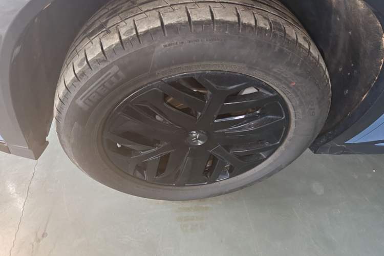 Used Hongqi Tiangong 08 2025 730 Max Rear-Drive Version Left Front Wheel Hub