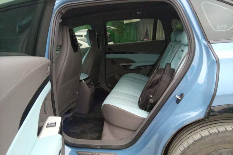 Used Hongqi Tiangong 08 2025 730 Smart Selection Edition Left Rear Seat