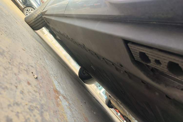 Used Hongqi Tiangong 08 2025 730 Smart Selection Edition Left Side Sill