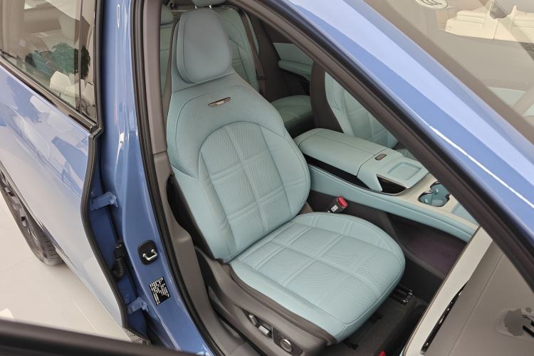Used Hongqi Tiangong 08 2025 605 Smart Selection Edition Right Front Seat