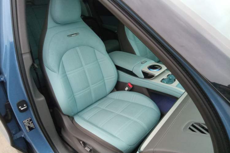 Used Hongqi Tiangong 08 2025 730 Smart Selection Edition Right Front Seat