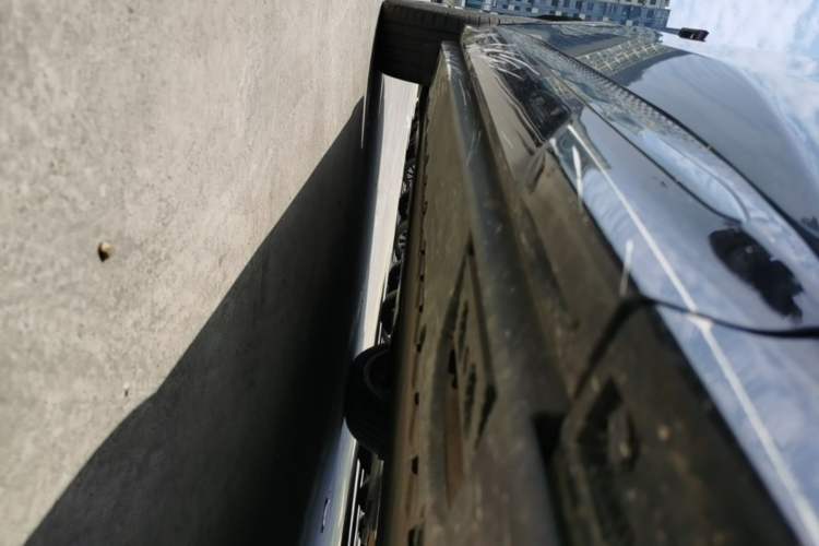 Used Hongqi Tiangong 08 2025 680 All-Wheel Drive Smart Selection Edition Right Side Sill