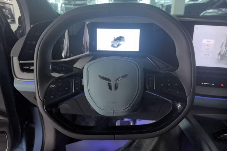 Used Hongqi Tiangong 08 2025 730 Max Rear-Drive Version Steering Wheel