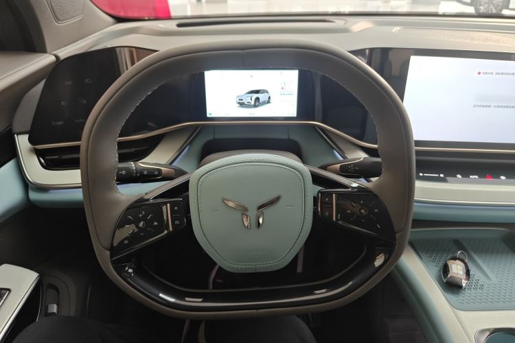 Used Hongqi Tiangong 08 2025 605 Smart Selection Edition Steering Wheel