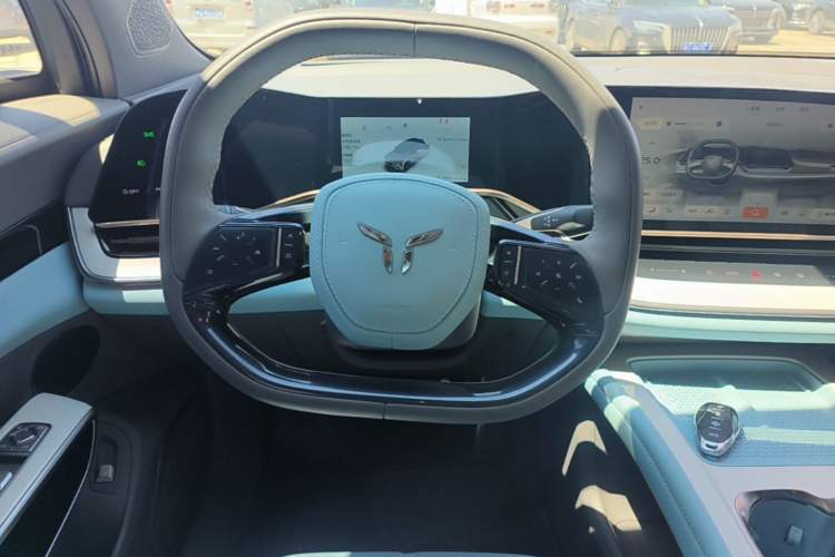 Used Hongqi Tiangong 08 2025 730 Smart Selection Edition Steering Wheel