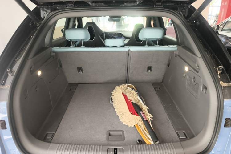 Used Hongqi Tiangong 08 2025 730 Smart Selection Edition Trunk