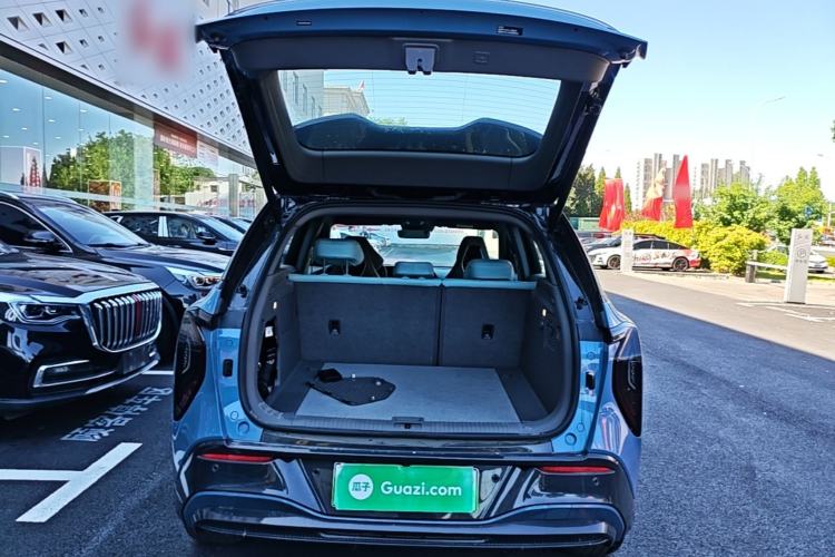Used Hongqi Tiangong 08 2025 730 Max Rear-Drive Version Trunk