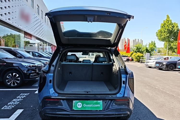 Used Hongqi Tiangong 08 2025 730 Max Rear-Drive Version Trunk