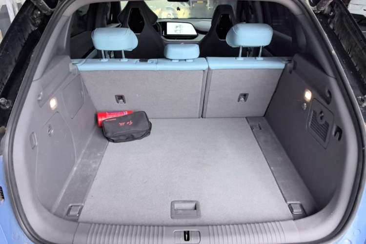 Used Hongqi Tiangong 08 2025 730 Max Rear-Drive Version Trunk