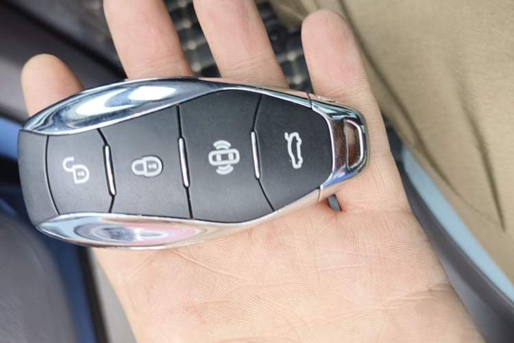 Used Hongqi Tiangong 08  Vehicle Key