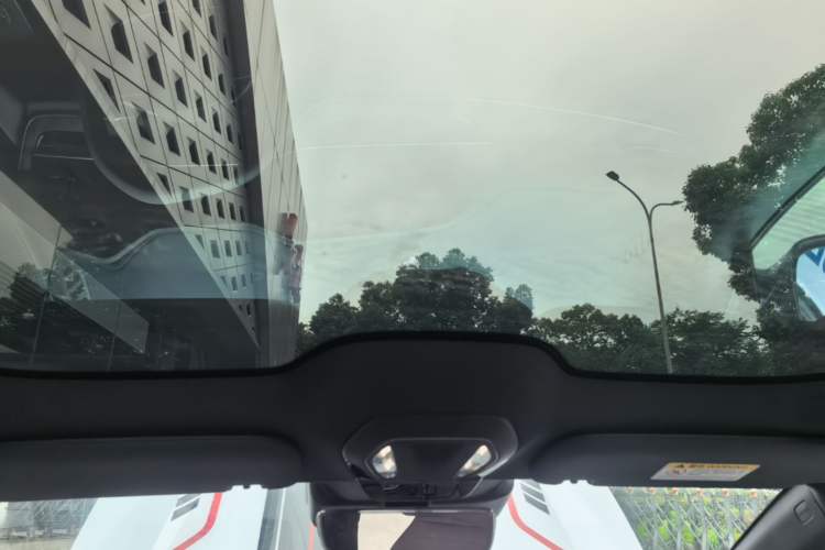 Used Hongqi Tiangong 08 2025 680 Ultra Four-Wheel-Drive Version Headliner