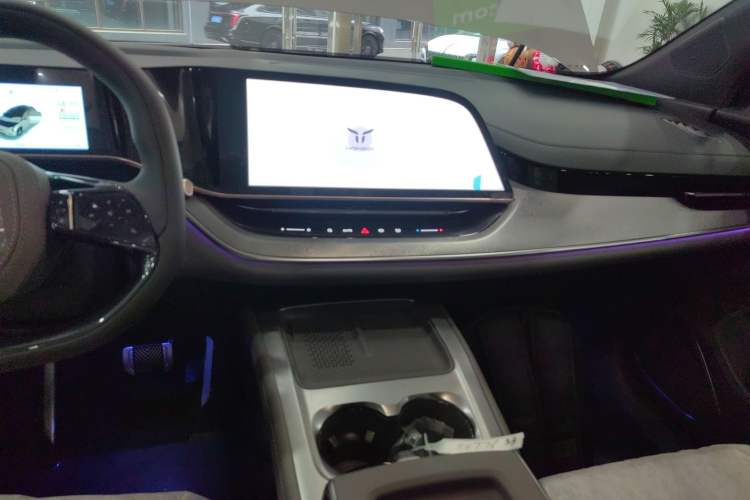 Used Hongqi Tiangong 08 2025 605 Pioneer Edition Audio And AC Panel