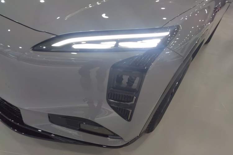 Used Hongqi Tiangong 08 2025 605 Pioneer Edition Left Front Headlight