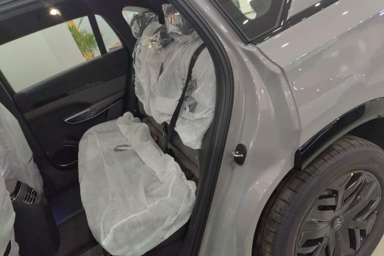 Used Hongqi Tiangong 08 2025 605 Pioneer Edition Left Rear Seat