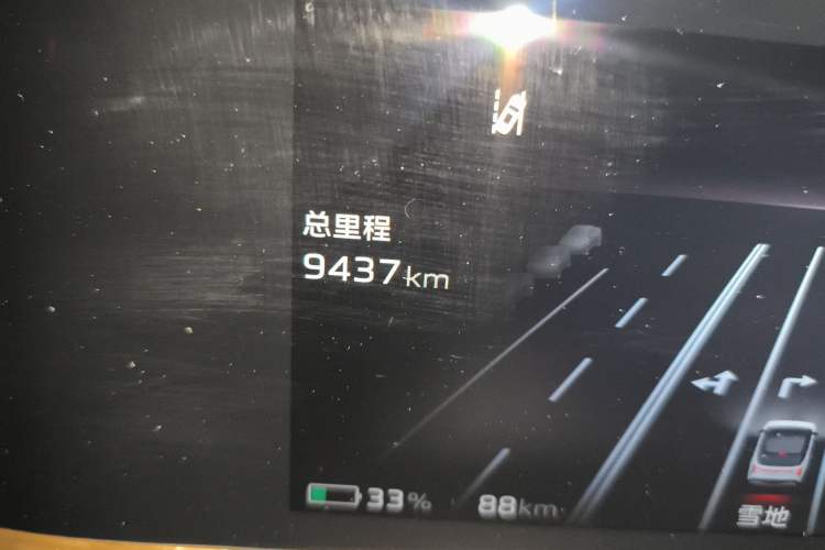Used Hongqi Tiangong 08 2025 605 Pioneer Edition Odometer Close Up
