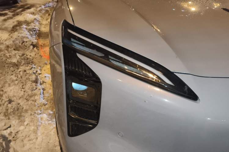 Used Hongqi Tiangong 08 2025 605 Pioneer Edition Right Front Headlight