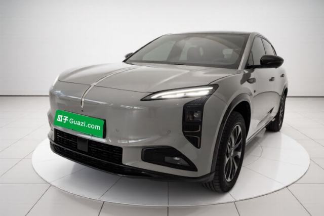 Ojetý Hongqi Tiangong 08 2025 730 Max Rear-Drive Version