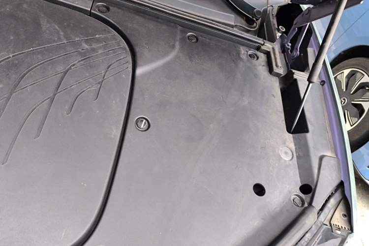 Used Hongqi Tiangong 08 2025 680 All-Wheel Drive Smart Selection Edition Engine Bay Left