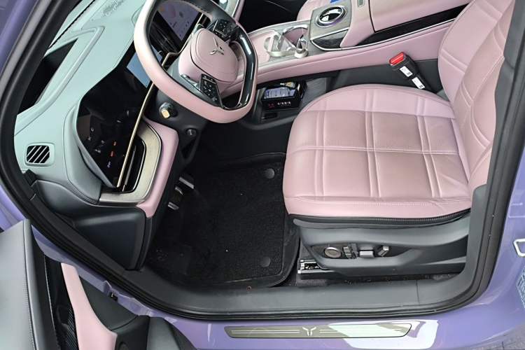Used Hongqi Tiangong 08 2025 680 All-Wheel Drive Smart Selection Edition Left Front Seat