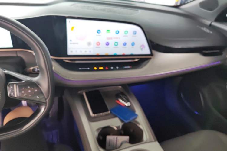 Used Hongqi Tiangong 08 2025 730 Smart Selection Edition Audio And AC Panel