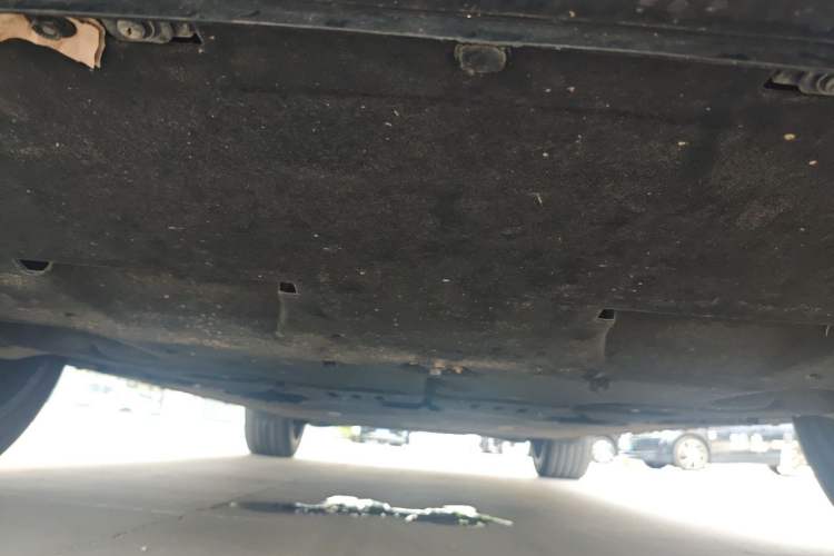 Used Hongqi Tiangong 08 2025 680 Ultra Four-Wheel-Drive Version Chassis Front