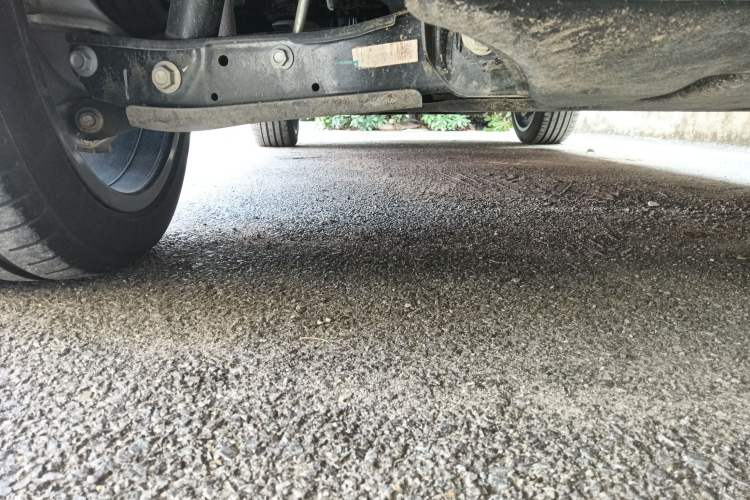 Used Hongqi Tiangong 08 2025 680 Ultra Four-Wheel-Drive Version Chassis Rear Left
