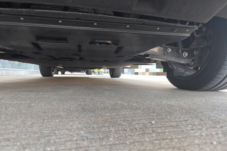 Used Hongqi Tiangong 08 2025 680 Ultra Four-Wheel-Drive Version Chassis Rear